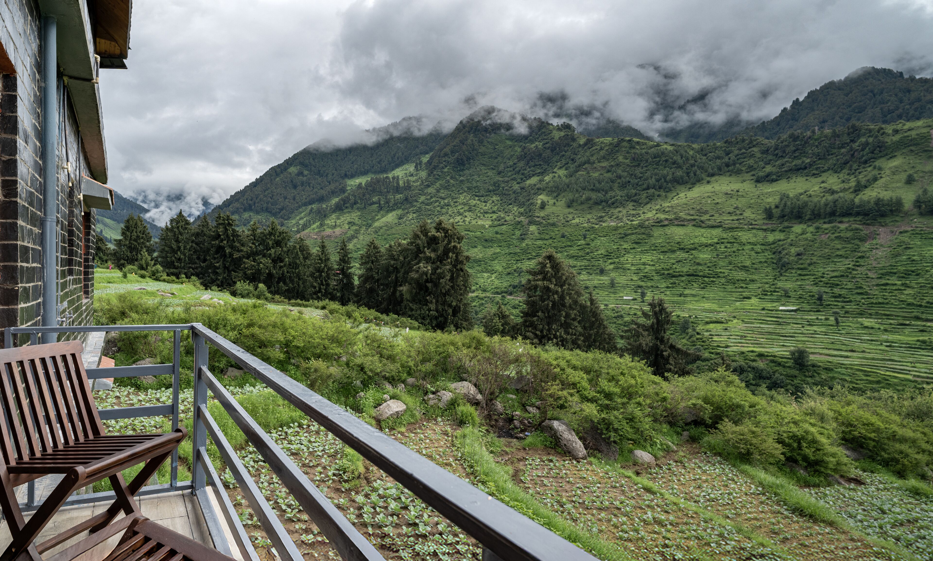 Deluxe Double Room, Balcony | Desk, iron/ironing board, free WiFi, bed sheets