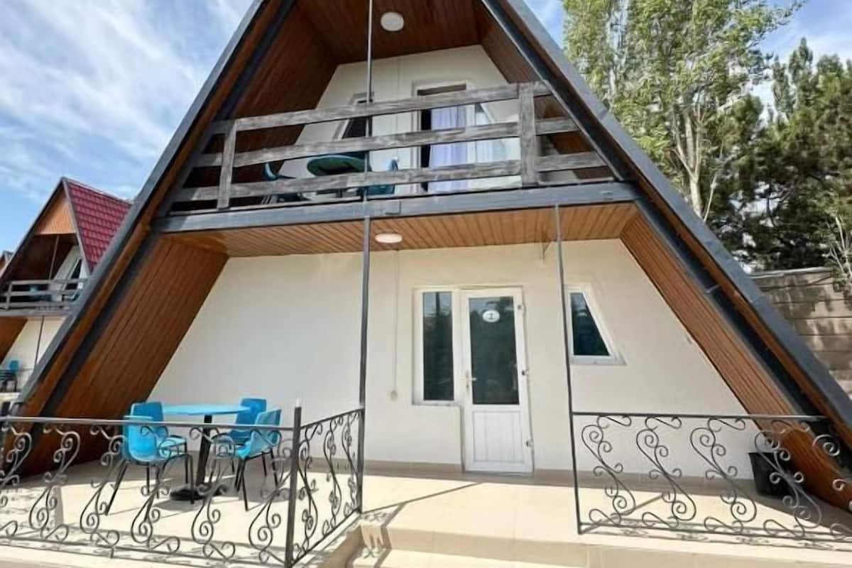 Cabane, véranda | Espace de travail pour ordinateur portable, Wi-Fi gratuit