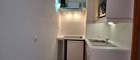 Refrigerador, microondas y lavavajillas