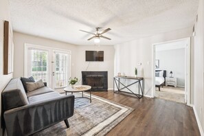 2 chambres, bureau, fer et planche à repasser, Wi-Fi gratuit
