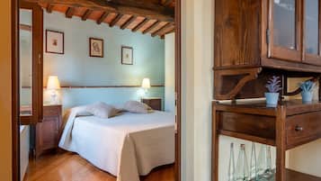 2 多间卧室、熨斗/熨衣板、WiFi、床单