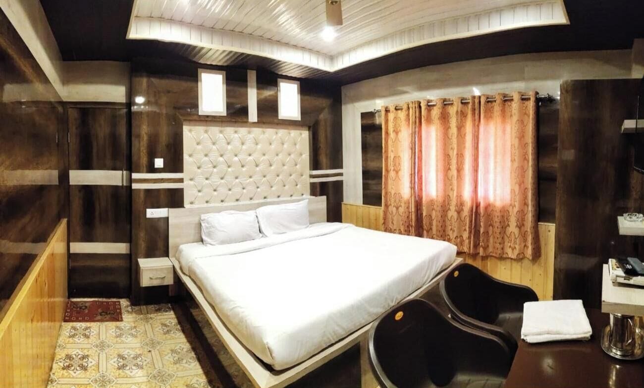 Doppia Classic, balcone, vista montagna | Wi-Fi gratuito, lenzuola