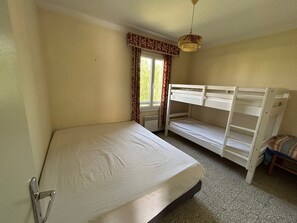 1 Schlafzimmer