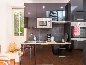 Fridge, microwave, dishwasher