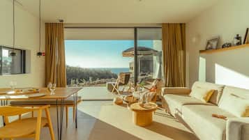 Studio, Terrace, Sea View | Living area