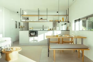 Studio, Balcony, Sea View | Private kitchen