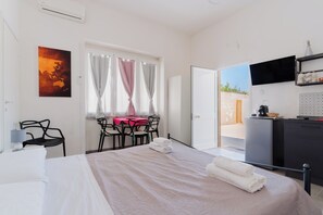 1 bedroom, iron/ironing board, wheelchair access