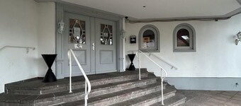 2-Rent Group Hostel Rooms AUB162