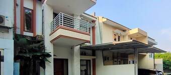 INNCA - Villa Jatidiri Semarang