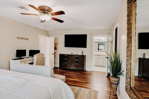 4 chambres, bureau, fer et planche à repasser, Wi-Fi gratuit