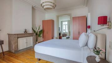1 chambre, bureau, fer et planche à repasser, Wi-Fi gratuit