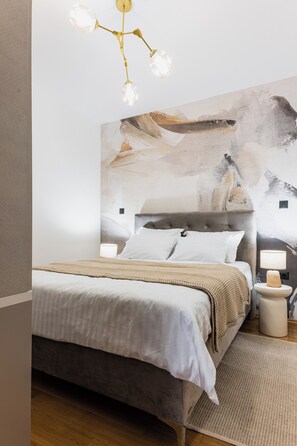 4 slaapkamers, een strijkplank/strijkijzer, wifi, beddengoed