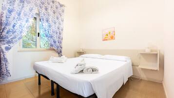 1 bedroom, WiFi, bed sheets