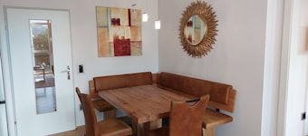Exclusive penthouse apartment with 100 m² in the center