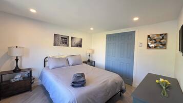 3 bedrooms, WiFi, bed sheets