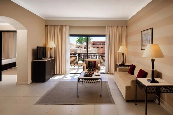 Living area. Exact unit will be assigned upon arrival. Views, colors, and decor may vary.