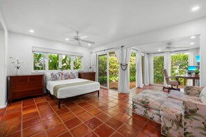 3 dormitorios, escritorio, tabla de planchar con plancha y wifi gratis