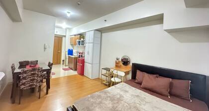 Cozy, Affordable place in Ermita with free gym and pool
