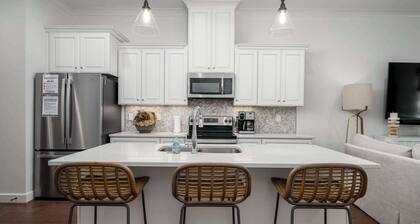 The Maxie at The Capstone | Luxury Townhome in Downtown Tuscaloosa