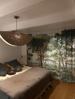 2 chambres, fer et planche à repasser, Wi-Fi, draps fournis