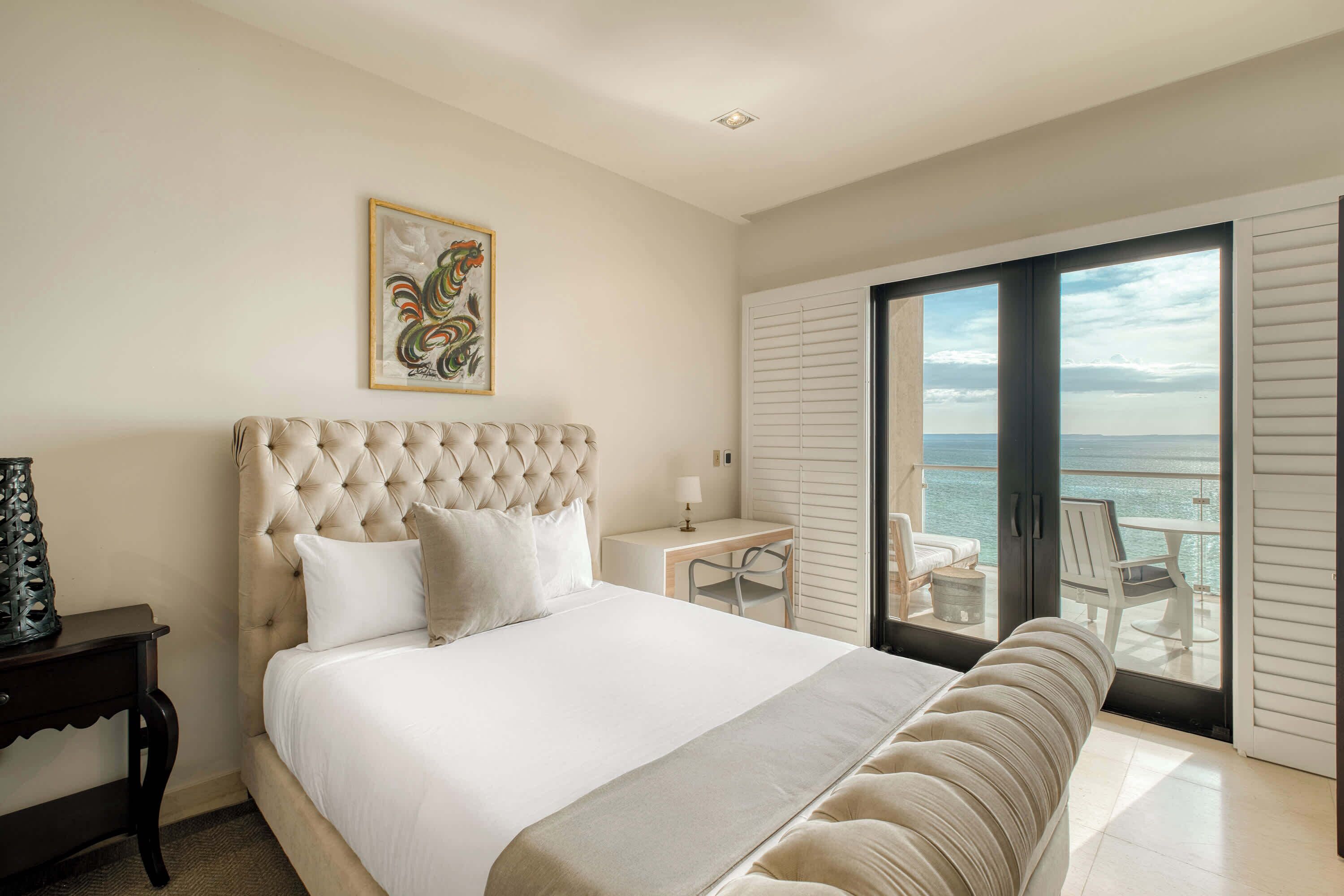 1 chambre, bureau, fer et planche à repasser, Wi-Fi