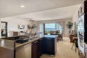 Fridge, microwave, oven, stovetop - 2BR Ocean View & Terrace at Vistamar (La Paz)