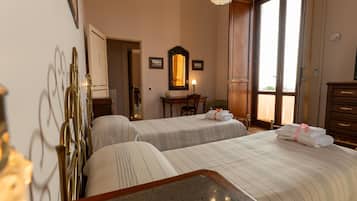 3 Schlafzimmer, BĂŒgeleisen/BĂŒgelbrett, WLAN, BettwĂ€sche
