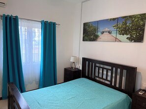 Iron/ironing board, WiFi, bed sheets