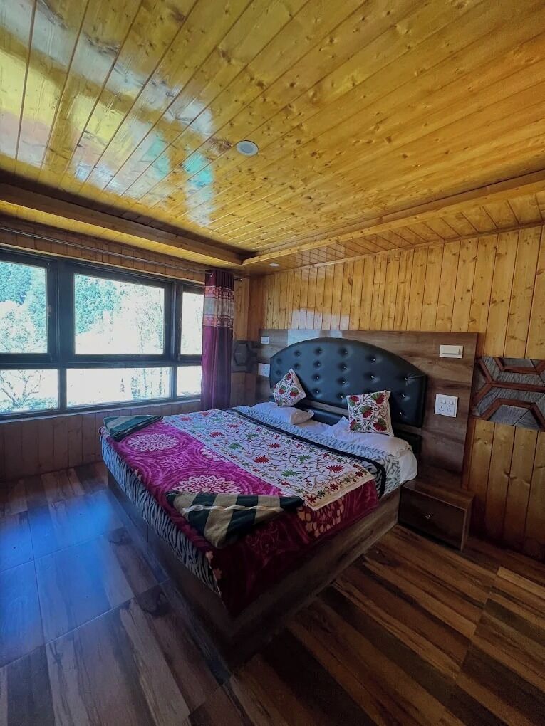 经典双人房, 阳台, 山景 | 免费 WiFi、床单