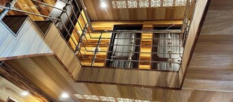 Hotel Lidroo Heights