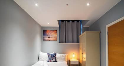 Spacious Ensuite 2-Bedroom Flat in Kelham Island