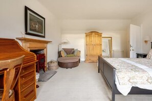 1 quarto, ferros/tábuas de passar roupa, Wi-Fi, roupa de cama