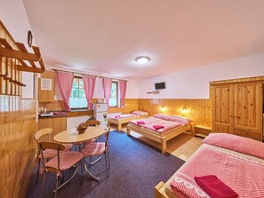 1 bedroom, free WiFi