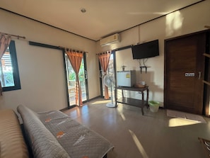 Standard Room, Balcony - Hug Wang Homestay (Wang Saphung)