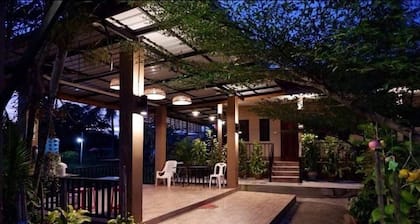 Hug Wang Homestay