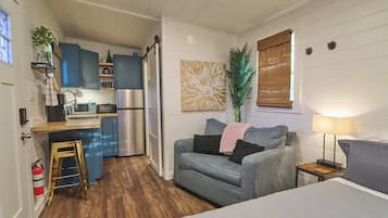 1 camera, Wi-Fi gratuito