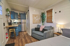 1 camera, Wi-Fi gratuito