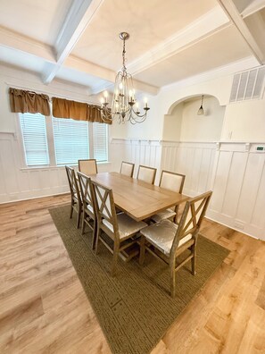 Dining - Newly Renovated 4 Bedroom 2 Bath Condo on Ocean Ave. w/ Ocean Views from Deck! (Ocean City)