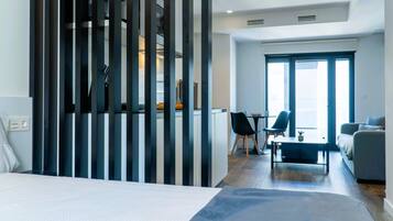 Studio Supérieur | Bureau, Wi-Fi gratuit