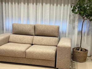 Interior - Rural Apartment Ca la Roser (L'Espluga de Francolí)