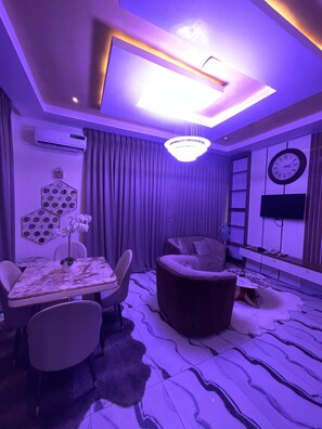 Superior Apartment | In-room dining