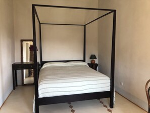 1 bedroom, WiFi, bed sheets - Terrace over poetry (Toscana)