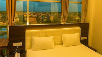 Quarto casal luxo | Quartos à prova de som, Wi-Fi de cortesia