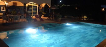 Tigmino villa with pool