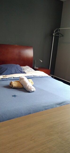 1 Schlafzimmer, WLAN, Bettwäsche