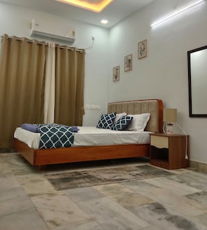 3 Schlafzimmer, kostenloses WLAN, Bettwäsche