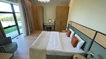 Four-Bedroom Villa | Minibar, in-room safe, iron/ironing board, free WiFi