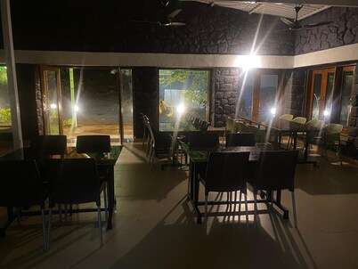 The Paradise Retreat