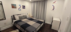 4 chambres, fer et planche à repasser, Wi-Fi, draps fournis