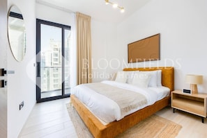 In-room safe, iron/ironing board, free WiFi